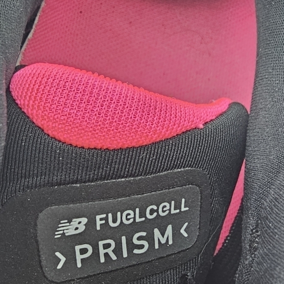 New Balance Mens FuelCell Prism V2 Running Shoes Sneakers Black/Violet Size 8.5 - Picture 8 of 10